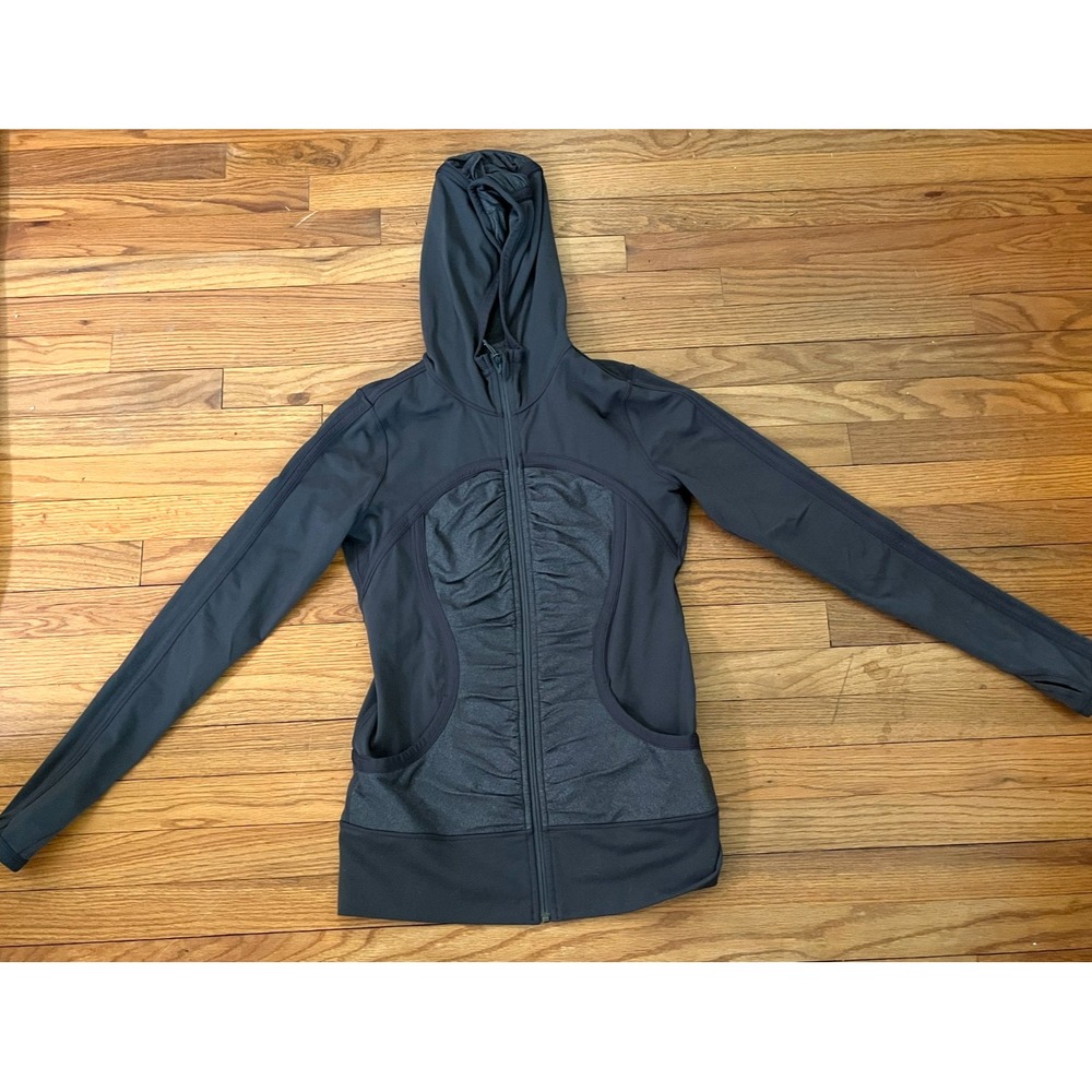 Lululemon Charcoal Gray Fitted Hoodie Scuba Sweatshirt Jacket Women S / 8